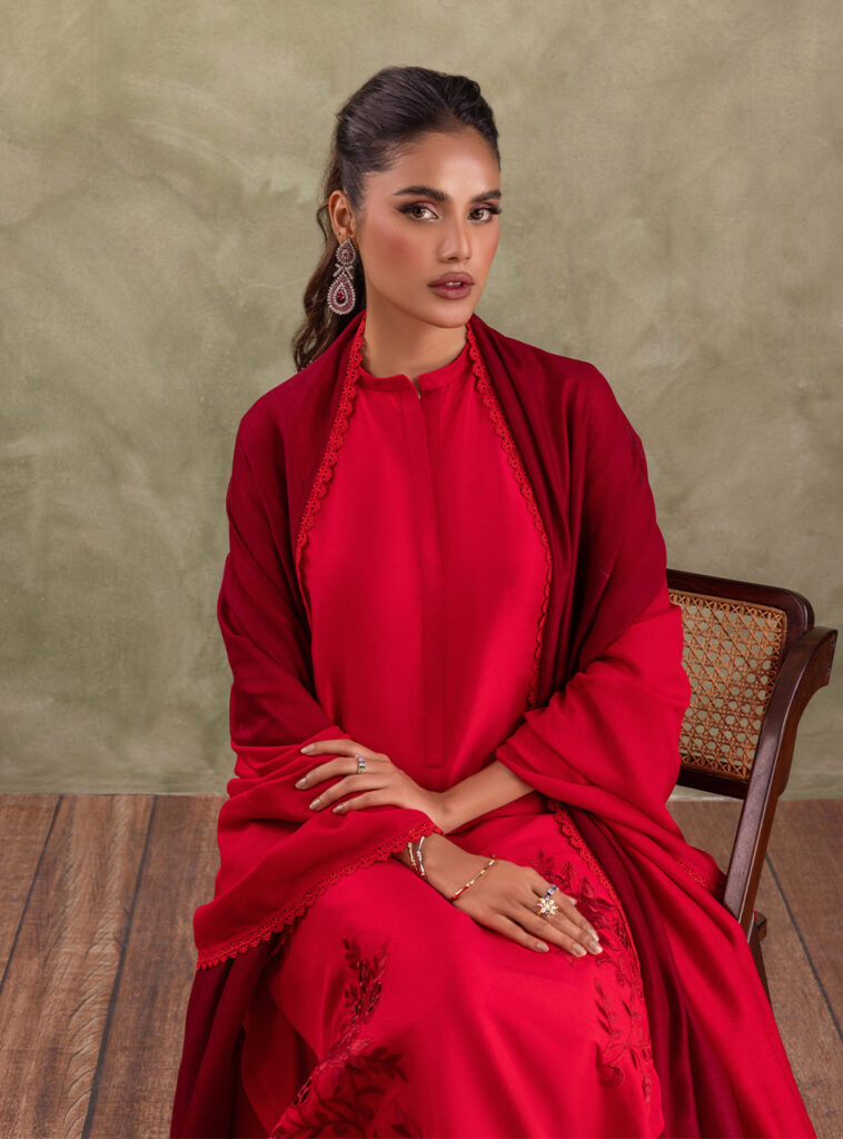 Scarlet Rose - Image 4