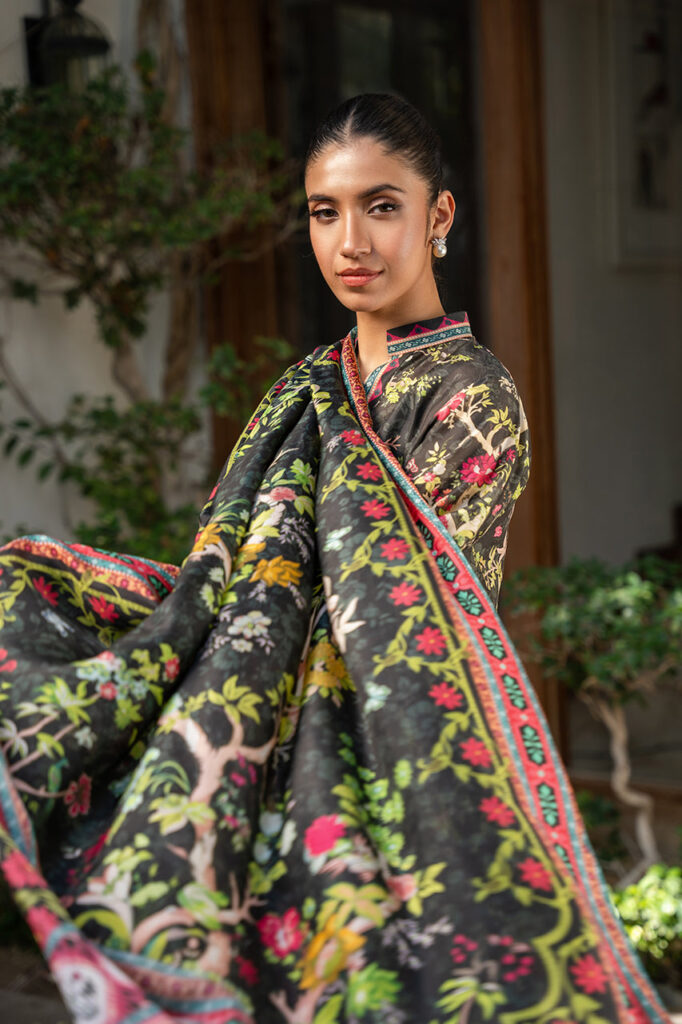 Azah (C) - Image 3