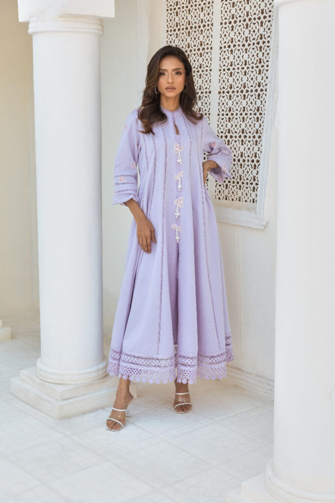 Zoya - Image 2