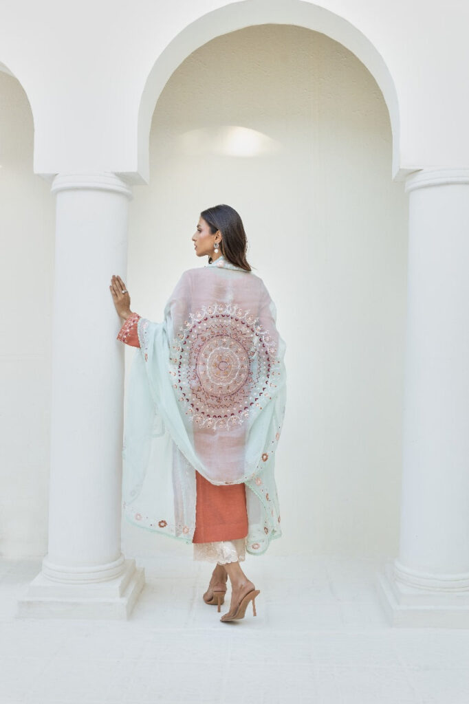 Aniya - Image 2