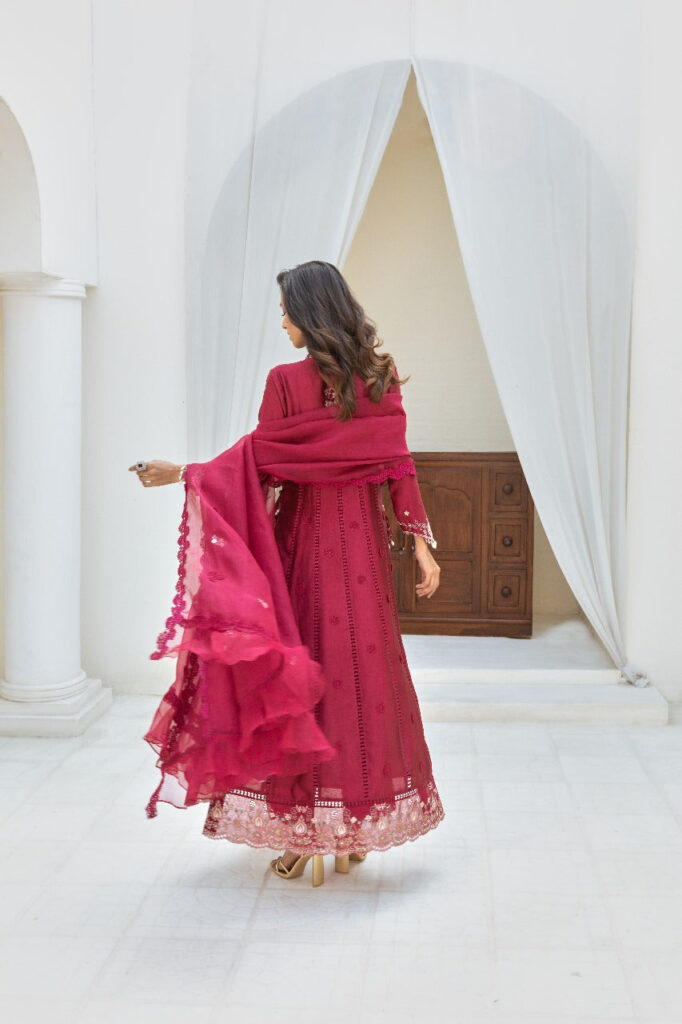 Riya - Image 2