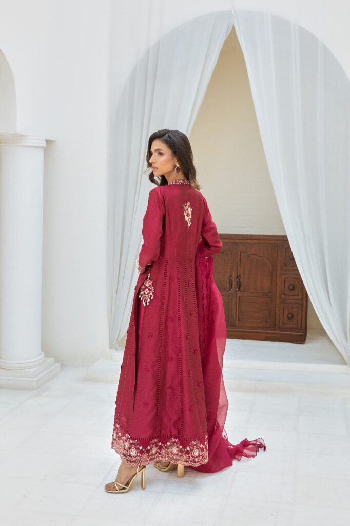 Riya - Image 7
