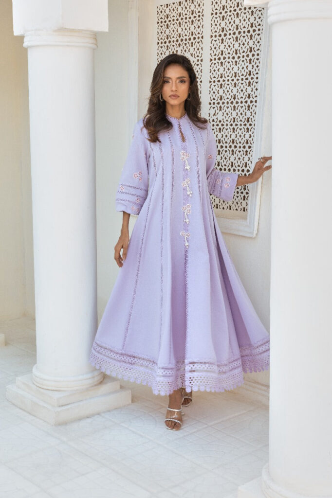 Zoya