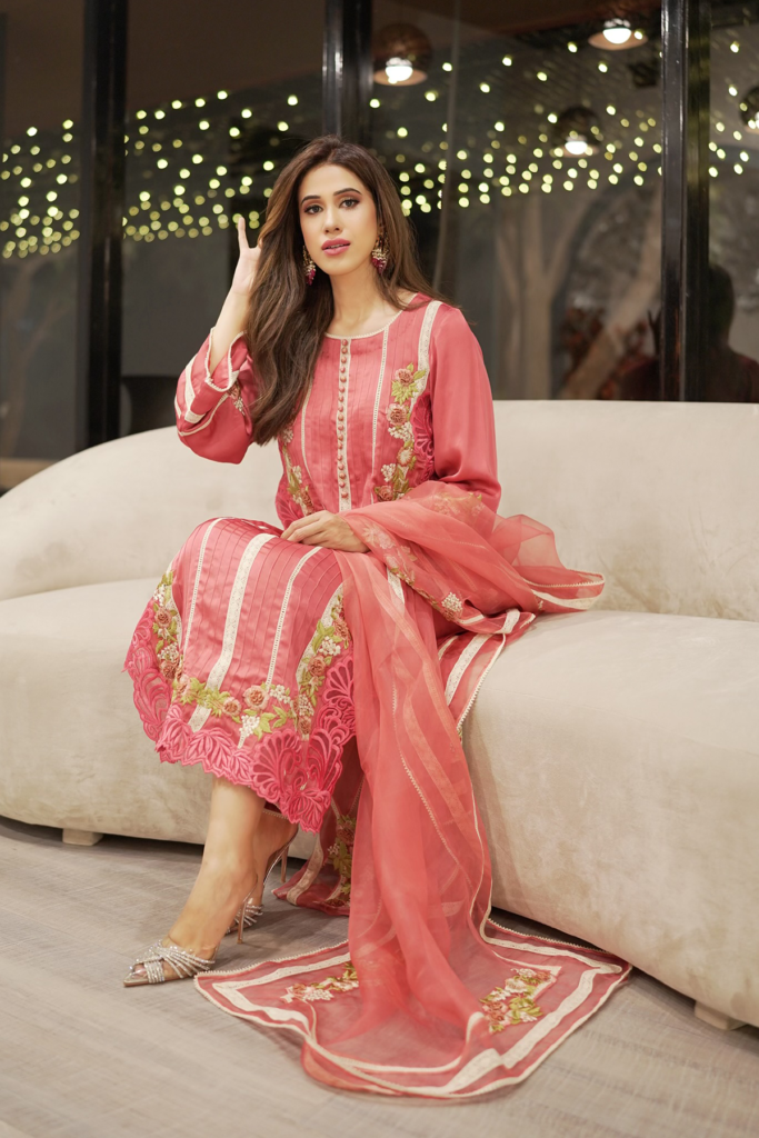 Azalia - Image 3