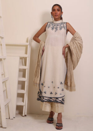 Dreamy Ivory