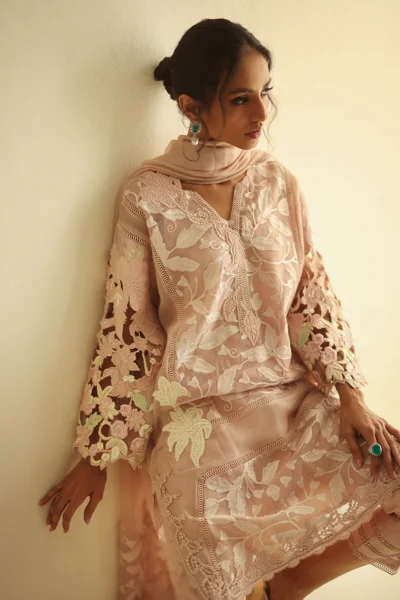 Rosa - Image 5
