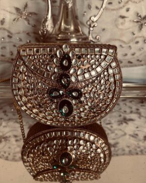 Signature ‘mini ethnic’ Kundan