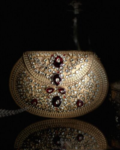 Hand Crafted kundan and Gems Clutch - Image 4