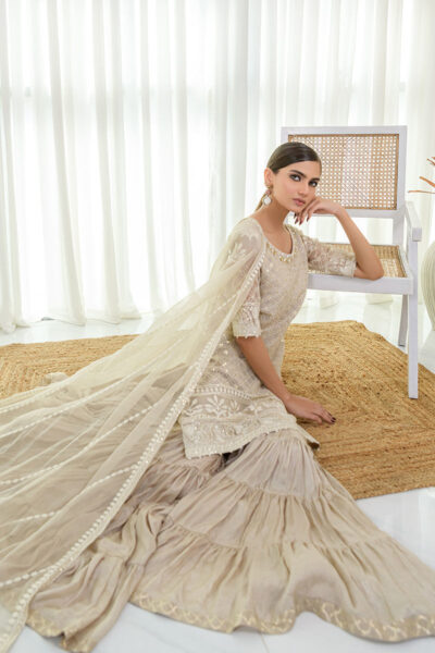 Graceful Beige - Image 3