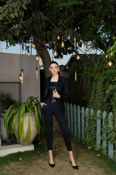 Noir Black Suit