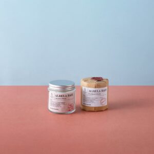 Albela Rahi (Cranberry Woods) - Scented Soy Candle