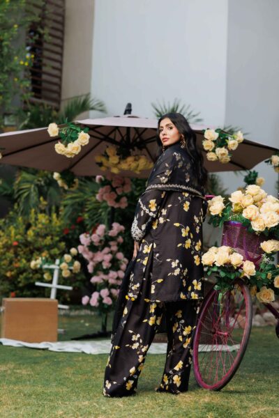 Monochrome Sunburst Silk Ensemble - Image 2