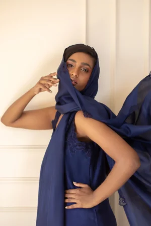 Maha Set In Sapphire Blue
