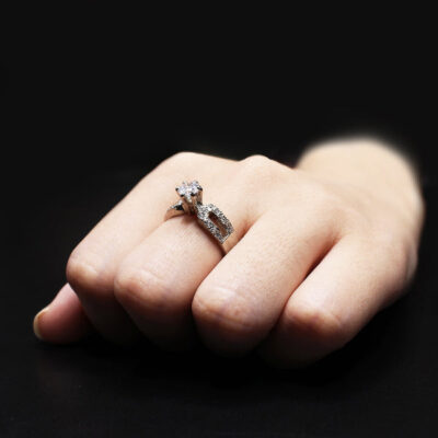 Lady of the Evening Ring - Image 2