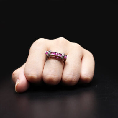 The Jewelled Track Ring - Image 2