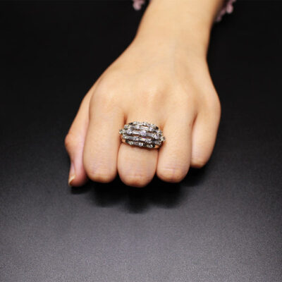 The Regal Fence Ring - Image 2