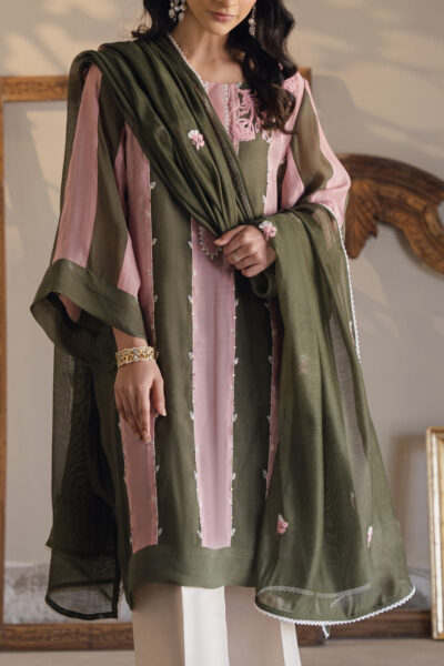Jaania in Green/Pink - Image 5