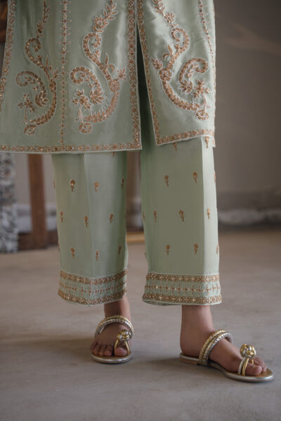 Chandni in mint - Image 5