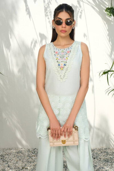 Mint Florals With Pants - Image 4
