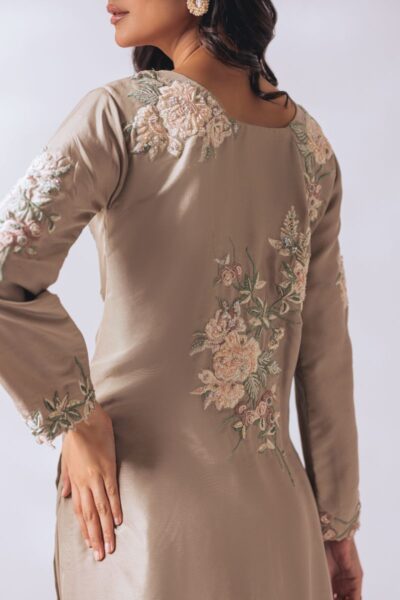 Khayal by Shaista Hasan - Pastel Rosette - Raw Silk - 3 Piece - Image 2