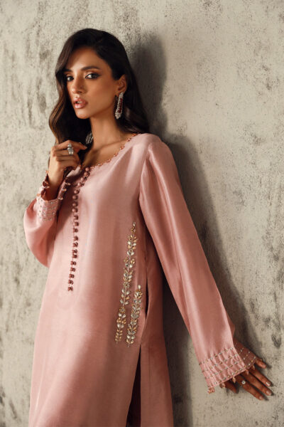 Iman - Image 2
