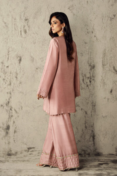 Iman - Image 4