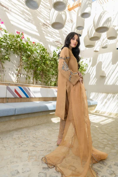 Mahreen - Image 4