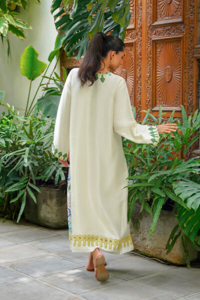 Yasmin - Image 7