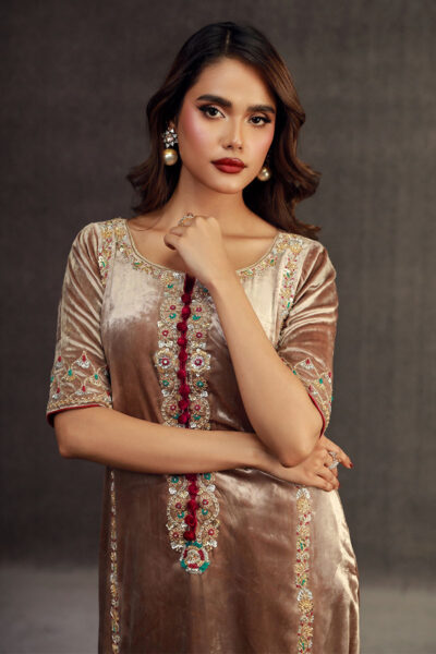 Naira - Image 5