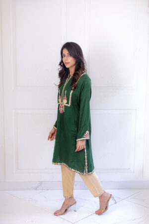 Anvaya Green Beige Shawl Set