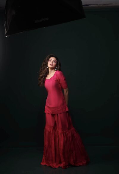 Roselle - Image 3