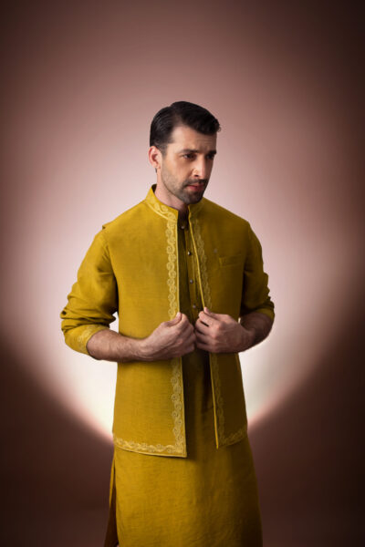 Azhar - Image 4