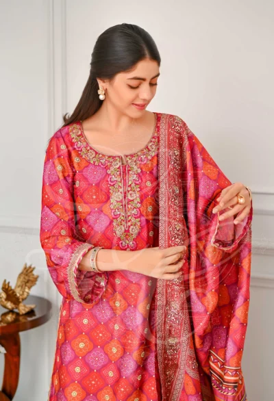 Fuchsia Printed Long Top With Silk Pants - Image 4