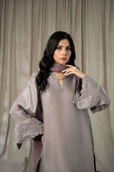 Esme - Image 3
