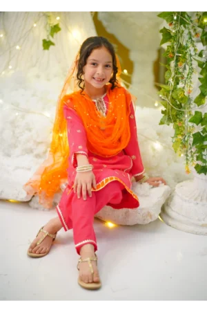 Mom4Little Pret Chiffon Maryam Khalid Outfit