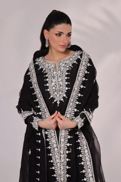 Inaya - Image 6