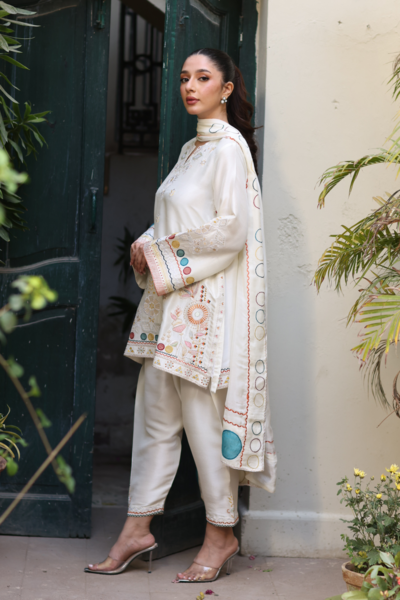 Mirella - Image 3