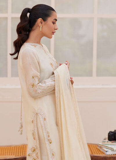 Evra Ivory Shirt and Dupatta - Image 6