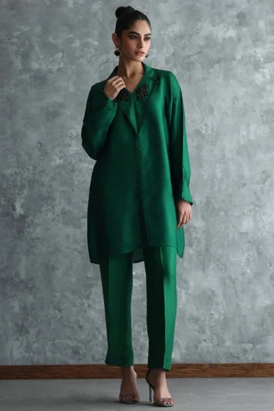 Vogue - Image 3
