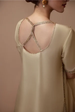 Classic Gold Beige