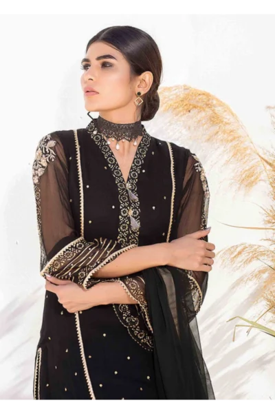 Shimmering Black - Image 4