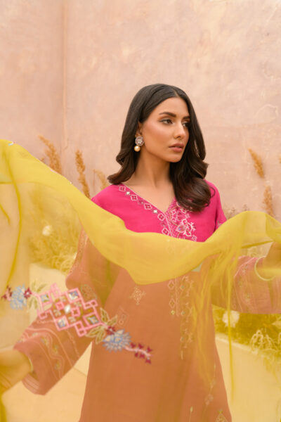 Amrah - Image 5
