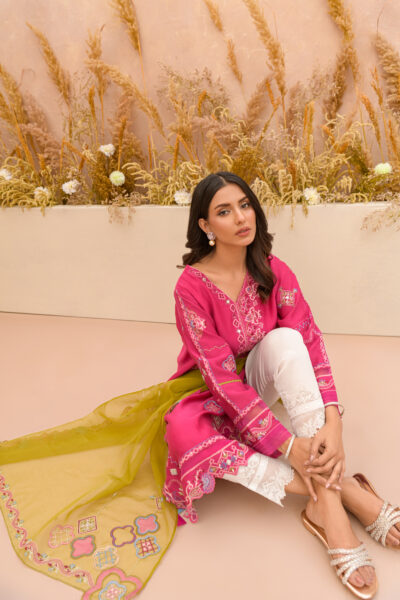 Amrah - Image 7