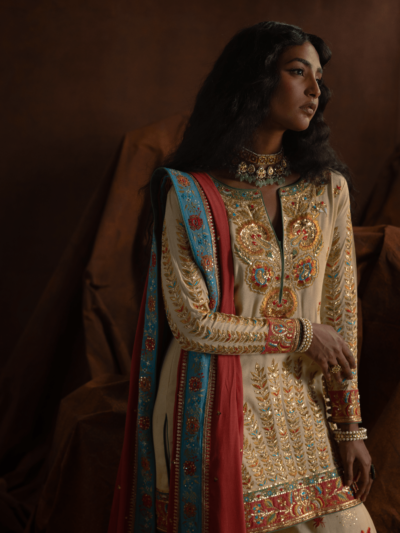 Roshanak - Image 2