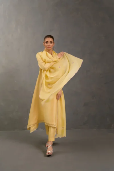 Elnaz - Image 2