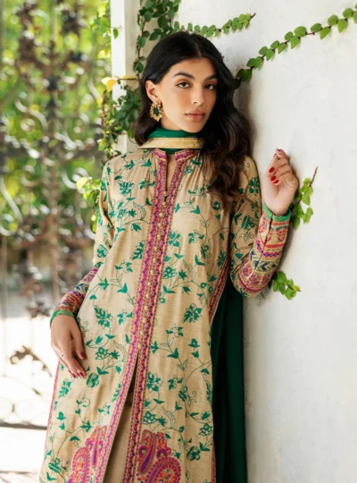 Jade Paradise Kashmiri Embroidery - Image 6