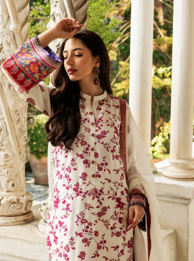 Ruby Meadows Kashmiri Embroidery - Image 2