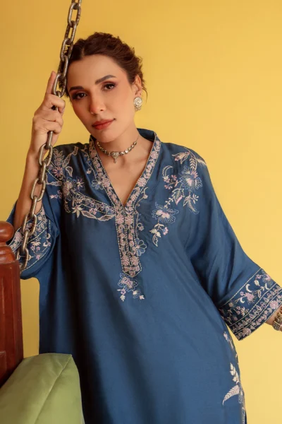 Nazli - Image 7