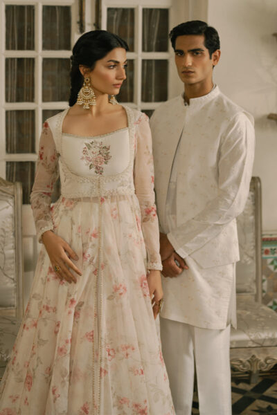 Gulrukh - Image 13