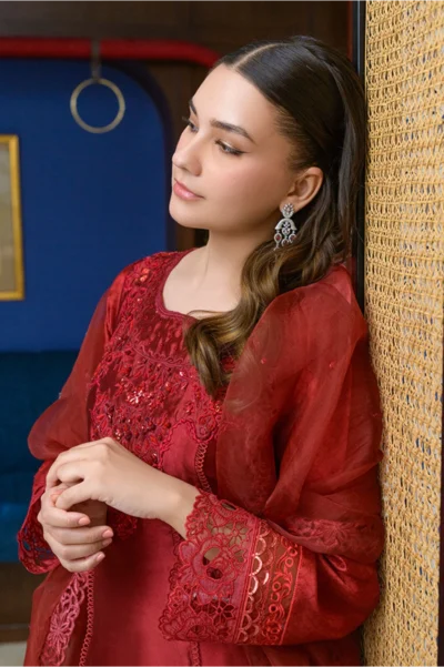 Scarlet - Image 9